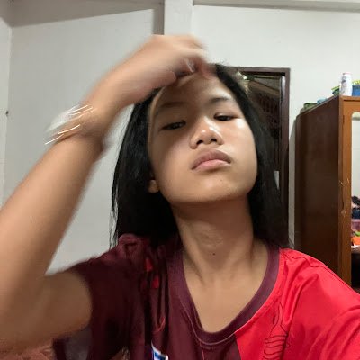 natni2012's profile picture. 