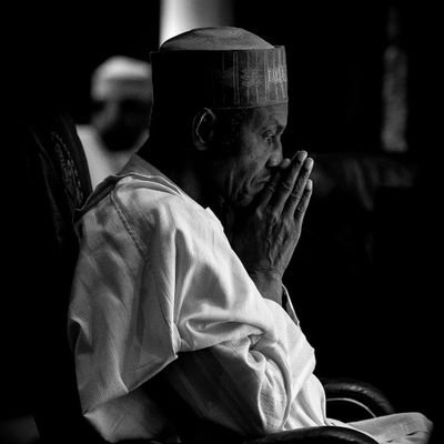 In love with everything surgery and a proud Nigerian. Seek to know, it's your greatest weapon.