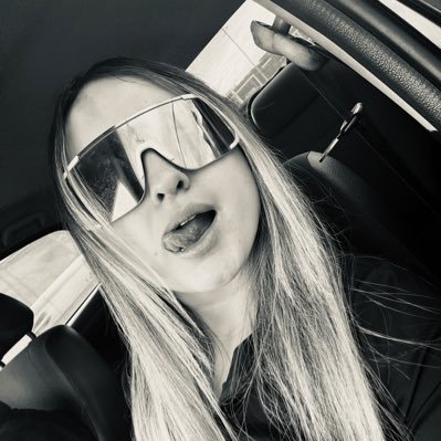 mariaaaj__'s profile picture. 