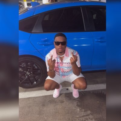 your favorite Fashion Fish👘THE MFN PRINCE 👑 love me , hate me or Haze me but You’ll never erase 💅 from Chi-town ✈️ to H-town 🤟🏽 I still got the crown 🤴🏽