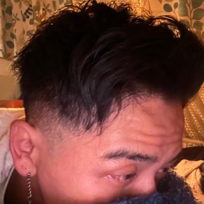 buripaki72's profile picture. まじで友達居なくて寂しすぎる😭 tattooとか偏見ない人まじお友達なって？🥺  #ひっぷほっぷ kohh/REAL-T/さとみん(重盛さと美)  それと🍧🧊🥦🌈🐘🚲とか全般好きなｱﾀｵｶなので…それも偏見無い方でお願いします… でもイヤ、嫌いて人に強要したり目の前でしたりはないのでご安心くださいっ