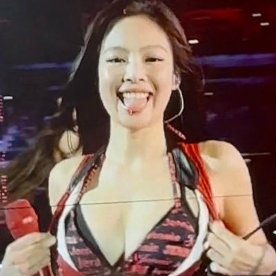alwaysforjennie's profile picture. jennie kim loml
