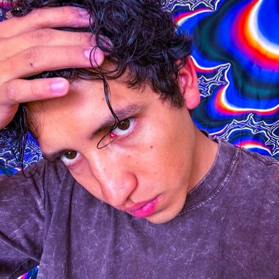 xdestro593's profile picture. 