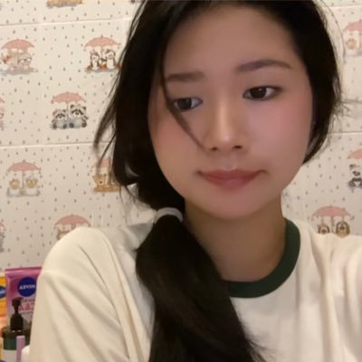 kxqwphxt's profile picture. 