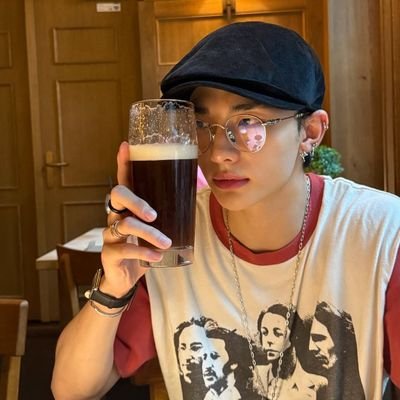 — there’s something about jimin and skz that tugs at my heartstrings | 23 | 🇲🇽 | ૮꒰ྀིᵔᴗ͈ ˬ σ ᵔა