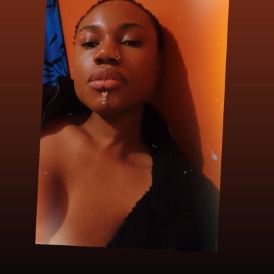 TrulyEmbodied's profile picture. Sanctified 🌹