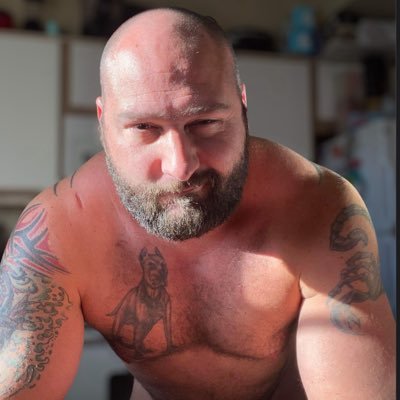 Former Hockey Goalie. Yup I’m Married @jeffnbigd1. Im Just a nice Guy doing naughty things. DM to Schedule A NUDE Massage. https://t.co/UenM4JwNuM
