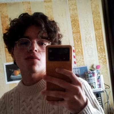 25. writing about flags, books, films and whatever strikes my fancy on https://t.co/KgrFf7z66S kinda turned into me complaining about stuff tbh