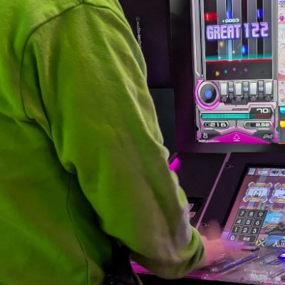 hirhirbyrd's profile picture. ご迷惑ご不快であればミュートで済まさずフォロワー削除・ブロック等していただいて構いません。お手数おかけしますがよろしくお願いいたします。
また長期間通知欄に居ない方は定期的にフォロー・フォロワー共に解除していますのでご了承ください(現・過去お仕事関係除く) 。
VRChat用アカウント→@hirhirbyrd_VRC