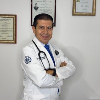 Agradecido con Dios y con la vida! Meditabundo! duranguense de corazón.