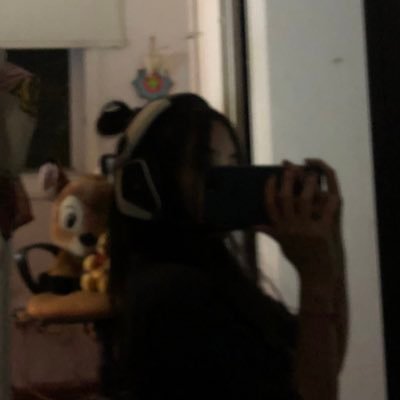 jazmin_epifanio's profile picture. CS2 player y Diseñadora Grafica
ig: @ jaz.epi