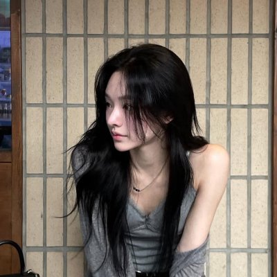 biancasstoree's profile picture. Step into a place where curiosity meets endless possibility. More than just a store, it’s a world where ur every need is met, whether you're chasing inspiration