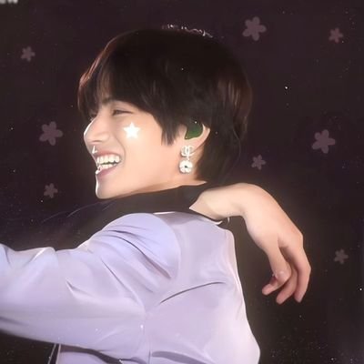 💜𝗔𝗽𝗼𝗯𝗮𝗻𝗴𝗽𝗼💜
You're my silver lining, you're the one who just light me 🫶🏻 SEVEN FOREVER⁷ ִֶָ⊹˚bl 𖹭 ִֶ ୨ৎ𝒯𝒶𝑒𝒽𝓎𝓊𝓃𝑔'𝓈 𝓈𝓌𝑒𝑒𝓉𝒽𝑒𝒶𝓇𝓉 ୨ৎ