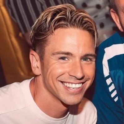 Actor. Played Sparky in #Corrie @itvcorrie (2011) | Winner Of People’s Choice Best Actor @ReelRapid | Radio DJ @ALLFM (ALLFM 96.9) | Instagram: darryljason