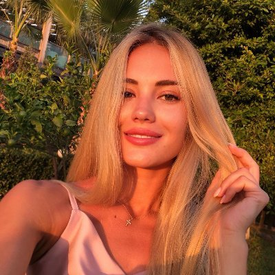 LindenAria16334's profile picture. Sharing stocks I’m interested in  | Tracking new listings  | My stock market diary ✍️