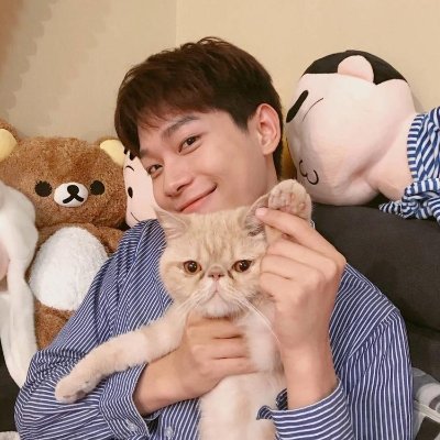 9256417y's profile picture. 