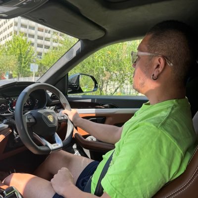 170ps75Nm46cc 車/ロードバイク/こんな見た目だけどミッフィーちゃんが好き☺️ みかてぃんはニックネームなので呼び捨てで😁 魔法の言葉、みかてぃんくるミラクル✨
