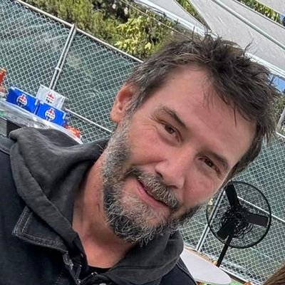 American-Canadian actor |
CEO of Arch motorcycle company |
Entrepreneur and philanthropist |
DOGSTAR (Music and Band) Movie Director and Producer.💗
