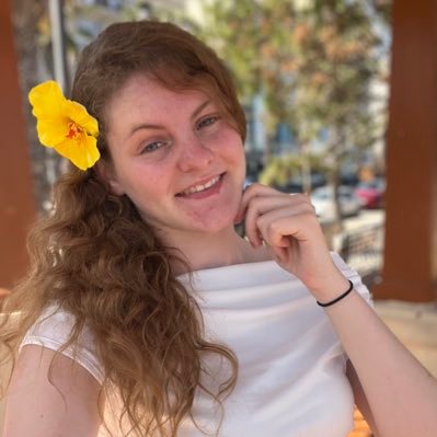 « J'sors un sourire, j'me dis qu'il est faux, c'est pas normal d'être si malheureux »