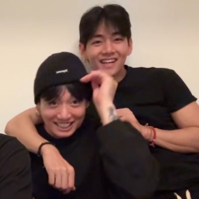 30~ | 𝓀𝒾𝓂𝒿𝑒𝑜𝓃 𝓁𝓋𝓇 💚💜| TaeKook/JeongHao girly ₊˚⊹♡ | ArmyCarat 💜💎 | even after the last say the name, in this bangtan shit for life \⁷ ⋆˙⟡