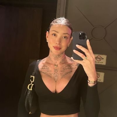 Amateur content creator +18 Exclusive intimate content Free
and PPV on my OF page. Privacy para os
Enjoy | DM for collab