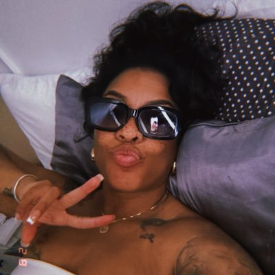 Freckleface_fee's profile picture. Mom. Wrestling obsessed  Creator & one of host of   “The Storyline”, a pro wrestling podcast. Follow @letstalkstoryline  💚#mentalhealthadvocate