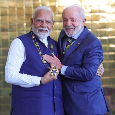 Official page of Embassy of India, Brazil led by Amb @dineshbhatia. Página oficial da Embaixada da Índia, Brasil.