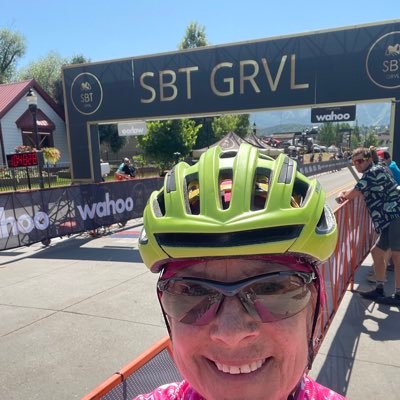 North Amer. Prod. Editor at https://t.co/ZdgFOAuE8f 📝💻Cheer for Tar Heels, Packers. Support safe 🚴🏻♀️ causes. Celebrate 🎄Instagram: @sportsprojackie
