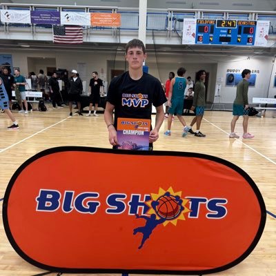 2029 Ray , ND| 6’3”|Bearstail AAU|WR/SS|701-570-8326|Insta-@tybarman0|DOB 2-14-11|Bench 225lbs|4.76 40