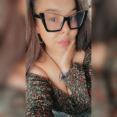@ShesEsperanza