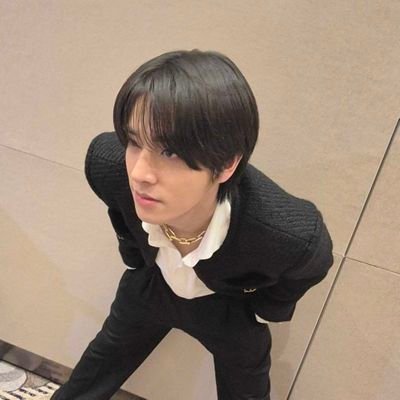 lily ๐ Profile