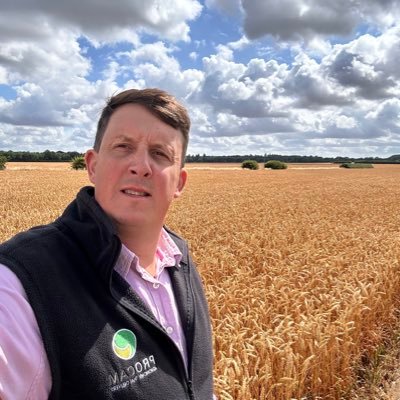Husband to Rachel, Father to Bonnie and Flora, Servant to all three. BASIS and FACTS qualified agronomist for Pro Cam Uk. All thoughts and opinions are mine.