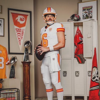 Bucs. Miami Hurricanes. Red Sox. Celtics. Philly Flyers. LV Phantoms. WWE. AEW. Nascar fan. DH11 WB24 CE9 @SGG_Hq Content Creator. God above all things 🙏