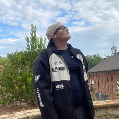 greenghost378's profile picture. "Make sure your friends are okay"