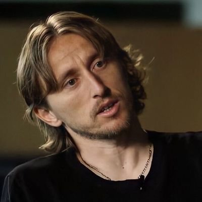 MariModric's profile picture. Alt account @dispokam & sports shenanigans and everything in between