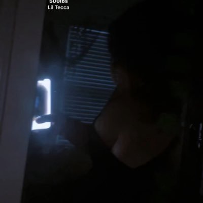 yeu__VA's profile picture. 21 | 🇻🇳 & 🇨🇳 | @Mythsafterhours