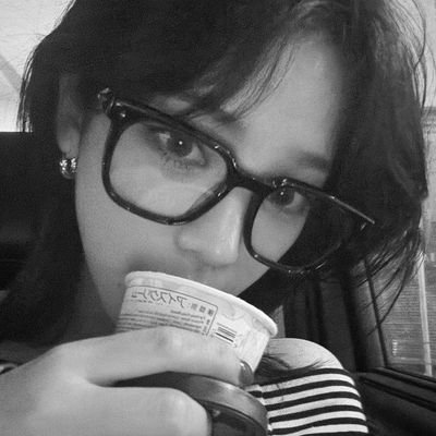 seraendipity's profile picture. rant & hype