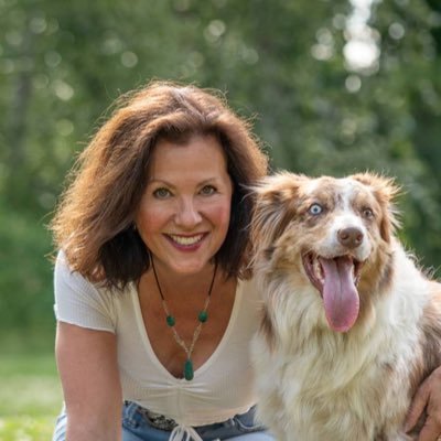 Experienced regulatory counsel / proud dog mom /mantra includes: laughter, exercise and 🥗 / trilingual 🇨🇦🇩🇪🇨🇿 / no DM! Go #MALA 💙