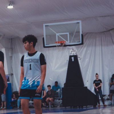 showtimeo2tuff's profile picture. Class of 2027 6’0 ft CG The Bright School Connecticut Email: omar24kr908@gmail.com