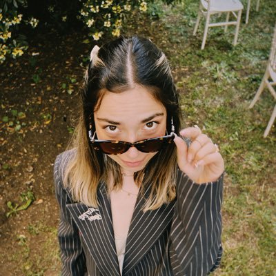 damlasezgin00's profile picture. • chanting in magical language •