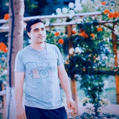 Çirkinlik diye bir şey varsa, o da, gözlerinizdeki
önyargılı ölçeklerdir...
🏁🦅 Beşiktaş 🦅🏁
🍁Eylül