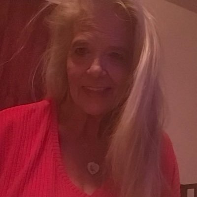 CarolSchuffert's profile picture. 