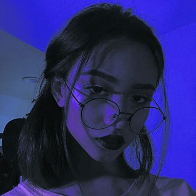 PriyaPradec999's profile picture. lowkey vibes, highkey thoughts | midnight soul | less talk, more depth