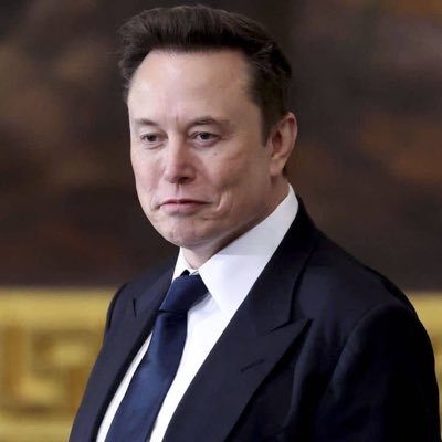 elonrevee754's profile picture. 