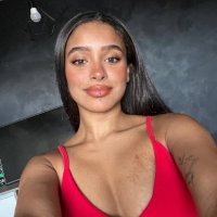 Paula Romano (@paularomano_ofc) 's Twitter Profile