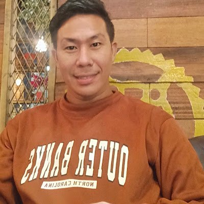 AndrewCari82506's profile picture. 