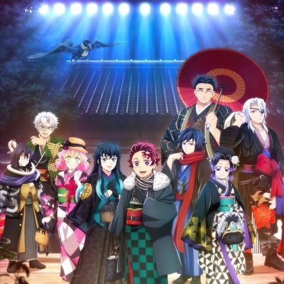 loves anime and K-pop backup account @nicole_wolf21