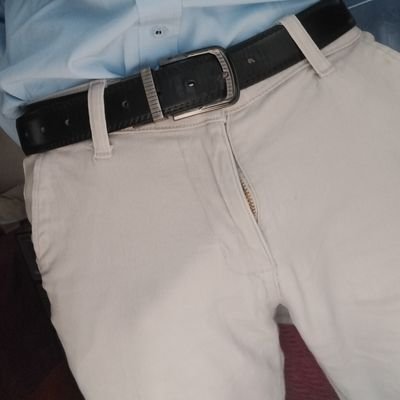 BambamDSanta's profile picture. 1.75m | 16cm | Santa Catarina |
Estuve un tiempo como single pero por ahora me limito a conocer personas y charlar, así como compartir contenido propio, saludos