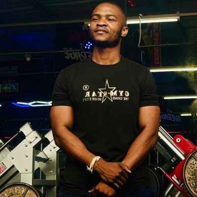 Ijongo elikhulele emakhaya. gym lover. Kaizer Chiefs. Man U. Real Madrid🫡🫡