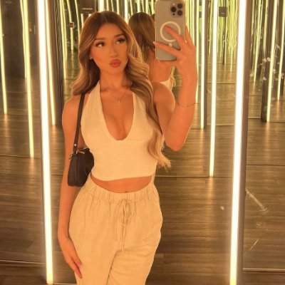 Tu me asustas, por que no queria sentir nada y me haces sentir todo...Poder concoerte sera lo mejor que me pasara, de eso estoy segura https://t.co/V1udSseA9o